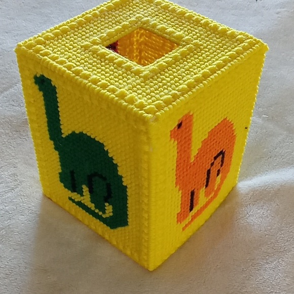 Dinosaur tissue box cover - Picture 2 of 2